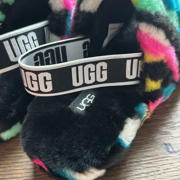UGG FLUFF YEAH SLIDE CHECKS NWOT - Picture 6 of 6